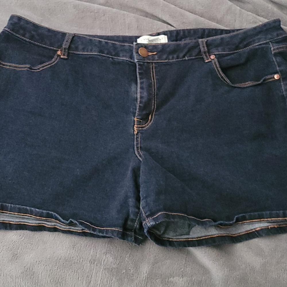 Lane bryant jean shorts